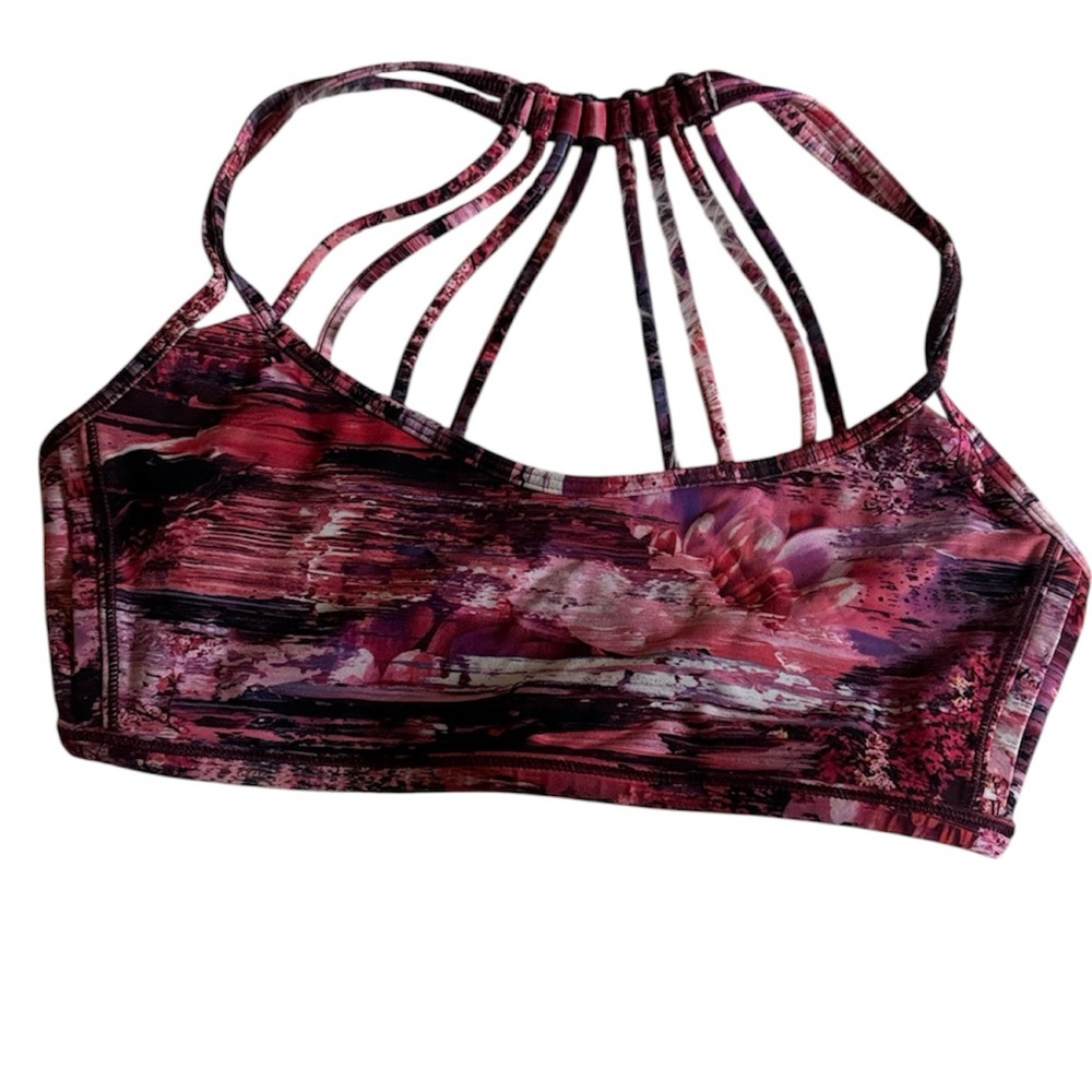 Lululemon Lighten Up strappy sports bra in Dahliascape print Size 6
